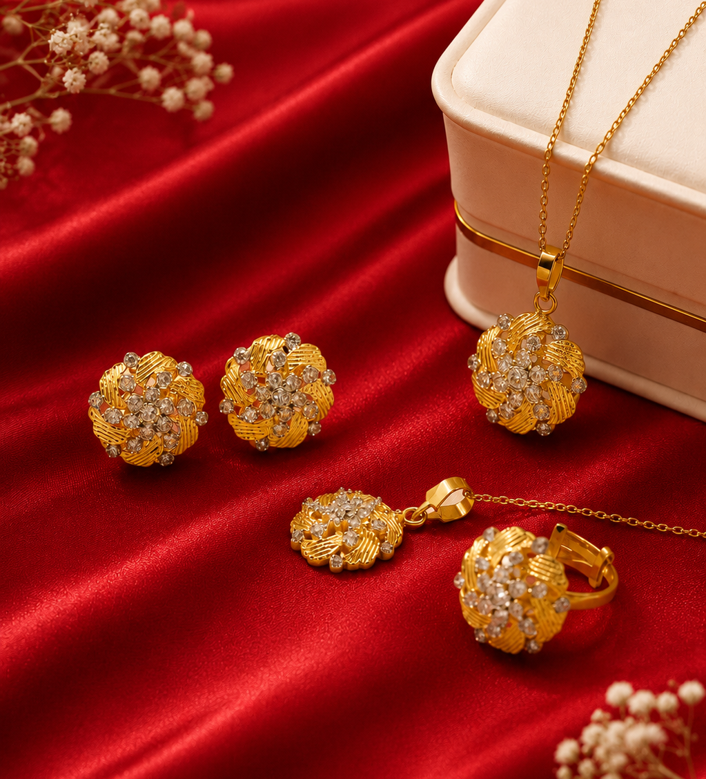 Xanthe Gold-Plated Pakistani Locket Set