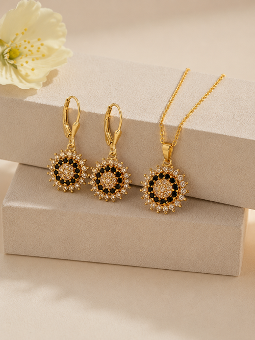 Kestrel Necklace – Multi Gold