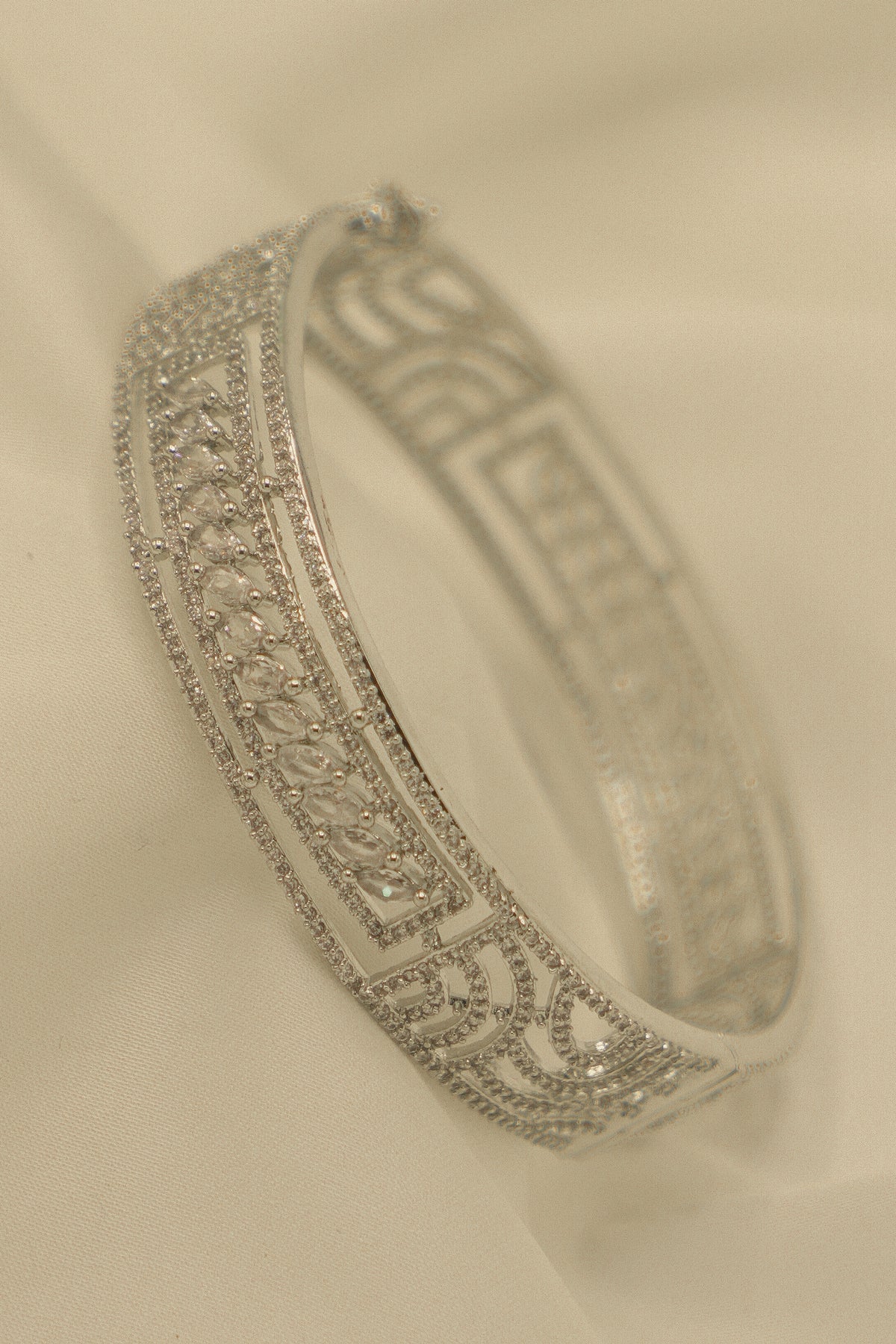 Linnea American Diamond Bangle