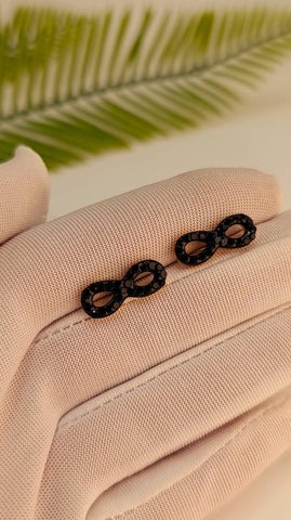 Trendy Design Necklace Set – Elegant Gold Black Finish