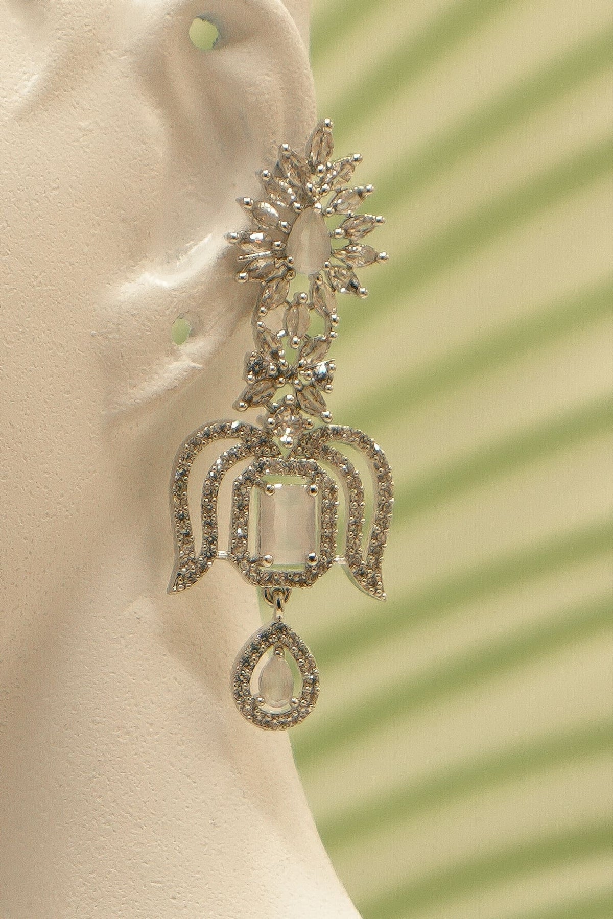 Necklace Set – Elegant Silver Finish