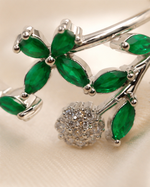 Willowmere Ring – Green / Adjustable